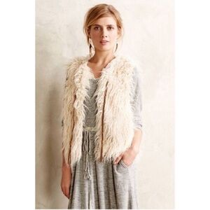 Anthropologie Hei Hei Boho Shaggy Faux Fur Ivory Vest Sz XXS